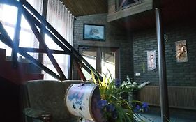 Гостинний Двір